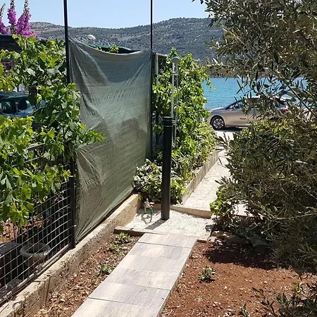 Radic * Poljica (Trogir)