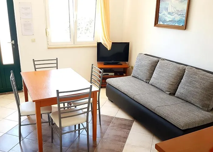Radic * Poljica (Trogir)